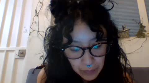 _tutti_frutti_ online show from January 4, 2025, 12:48 am