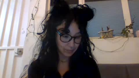 _tutti_frutti_ online show from January 6, 2025, 5:41 am