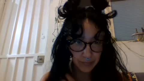 _tutti_frutti_ online show from January 22, 2025, 5:05 am