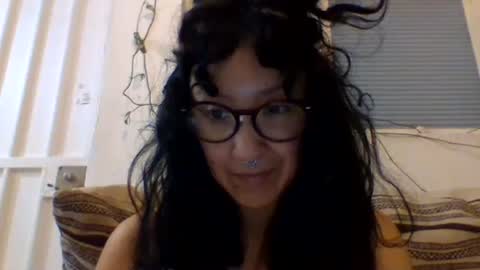 _tutti_frutti_ online show from March 7, 2025, 8:23 am