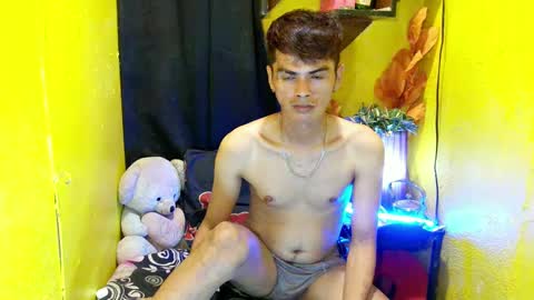 Snapshot of _urbabypam chatting on February 20, 2025, 4:25 pm  Urjerick online show from February 20, 2025, 4:25 pm