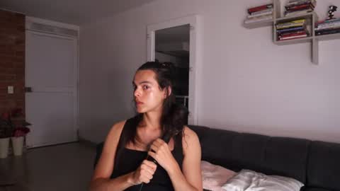 Anastasia Vahos online show from June 24, 2026, 12:04 pm
