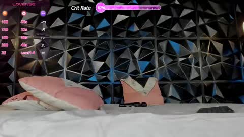 Snapshot of _valentina_69 chatting on February 13, 2025, 2:56 am _valentina_69 online show from February 13, 2025, 2:56 am