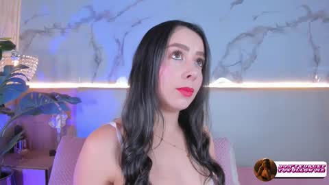 Snapshot of _valeryysmith_ chatting on February 24, 2026, 3:37 am Valery online show from February 24, 2026, 3:37 am