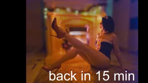 Snapshot of _vallylove chatting on March 10, 2026, 6:35 pm _vallylove online show from March 10, 2026, 6:35 pm