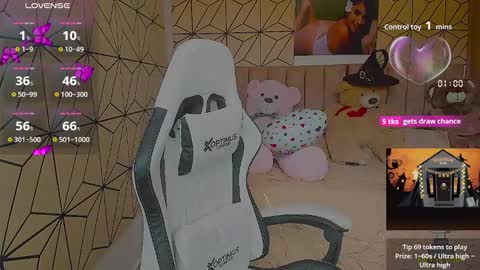 vane online show from October 18, 2025, 5:46 pm