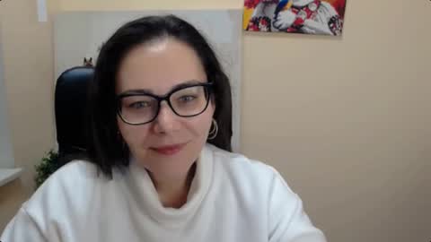 vanesa hot online show from October 13, 2025, 7:19 am