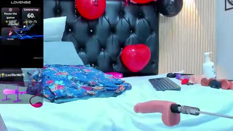 Veronica  online show from May 8, 2026, 6:19 am