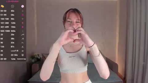 Snapshot of _vi_vi_ chatting on June 19, 2026, 3:38 pm Viola online show from June 19, 2026, 3:38 pm