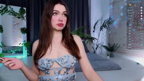 Vickie online show from December 28, 2024, 12:57 am