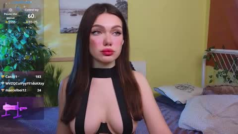 Vickie online show from December 30, 2024, 3:14 am