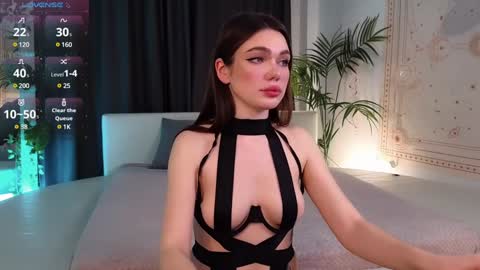 Vickie online show from January 18, 2025, 4:53 pm