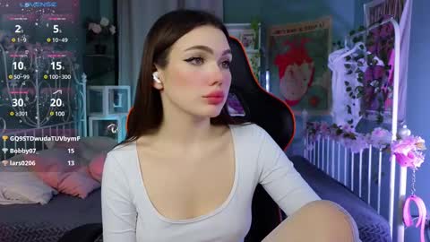 Vickie online show from February 20, 2025, 3:34 am