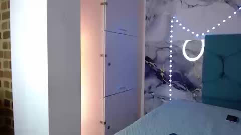 _vickysweet online show from September 10, 2025, 8:31 pm