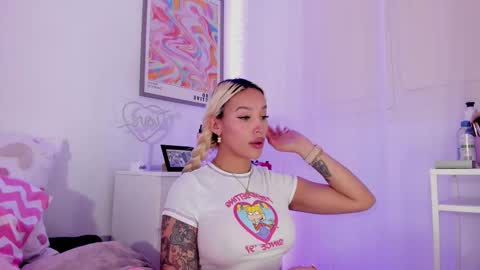   online show from March 3, 2025, 5:29 pm