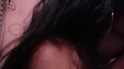 _violet_king_ online show from September 11, 2025, 3:12 pm