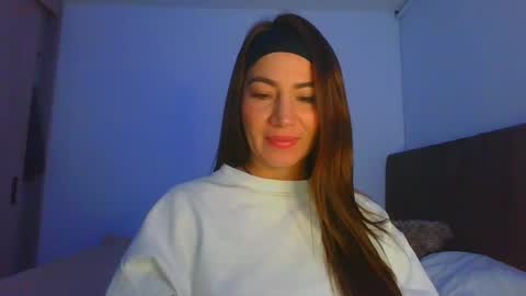 Violeta  online show from January 17, 2025, 2:08 am