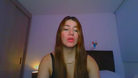 Violeta  online show from March 10, 2025, 12:40 am