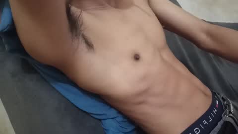 Snapshot of _vov_ chatting on November 1, 2025, 12:29 pm _vov_ online show from November 1, 2025, 12:29 pm