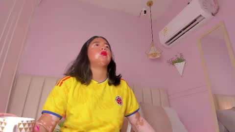 _wendy_x online show from June 23, 2026, 11:41 am