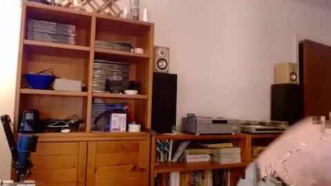 _whoisthatguy_ online show from March 14, 2026, 5:40 pm