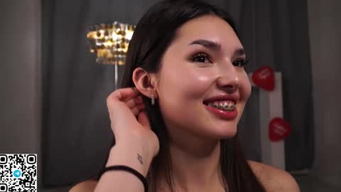 Anna online show from February 14, 2025, 8:26 pm