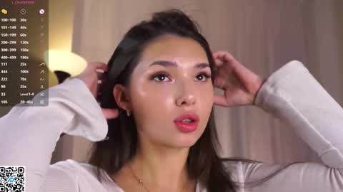 Anna online show from October 13, 2025, 5:35 pm