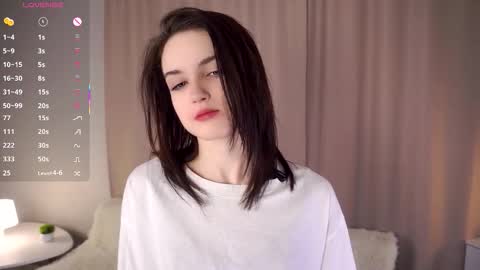 Snapshot of _wicked_game chatting on November 23, 2025, 9:31 am Anna online show from November 23, 2025, 9:31 am