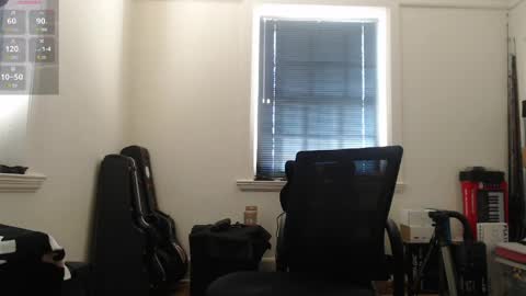 Snapshot of _xxrockstarloverxx_ chatting on April 19, 2026, 10:01 pm _xxrockstarloverxx_ online show from April 19, 2026, 10:01 pm