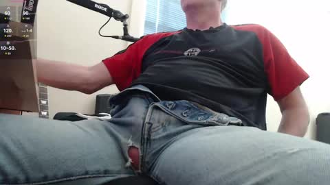 Snapshot of _xxrockstarloverxx_ chatting on April 26, 2026, 9:45 pm _xxrockstarloverxx_ online show from April 26, 2026, 9:45 pm