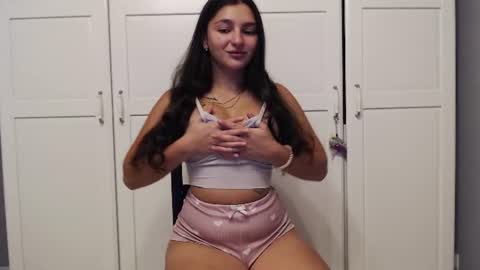 Niki online show from July 27, 2026, 10:17 pm