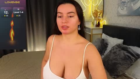 Snapshot of _your_sweetdream chatting on January 19, 2025, 8:18 am Jasmine online show from January 19, 2025, 8:18 am