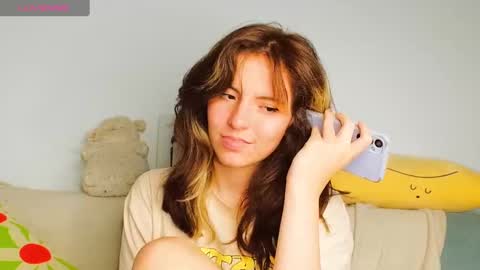 _yourcherrybomb online show from January 13, 2025, 6:06 am