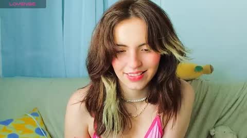 _yourcherrybomb online show from January 19, 2025, 5:05 am