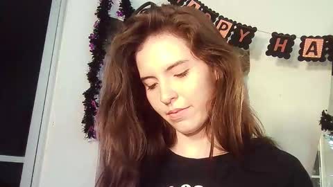 _yourcherrybomb online show from October 20, 2025, 2:56 am