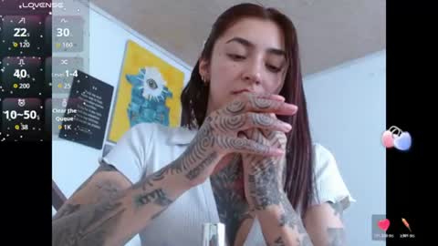 Snapshot of _zoebakers chatting on August 7, 2026, 7:27 pm Zoe online show from August 7, 2026, 7:27 pm