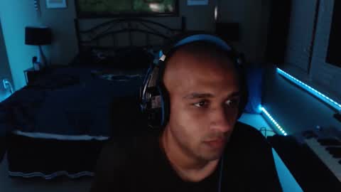 a4orce online show from March 14, 2026, 2:39 am