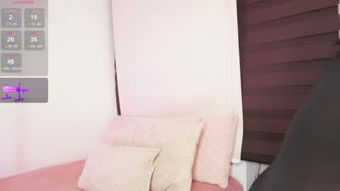 Alexandra  online show from November 10, 2025, 9:41 am