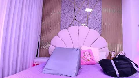 Aisha online show from January 10, 2026, 11:56 am