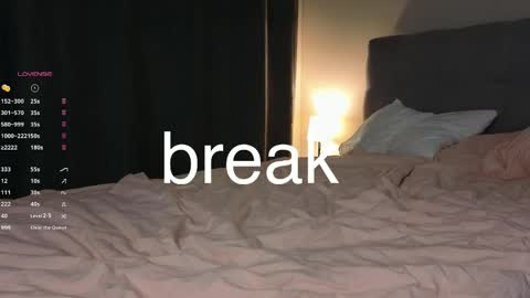 Snapshot of a_p_p_l_e chatting on March 1, 2025, 1:40 pm Mila and Jess online show from March 1, 2025, 1:40 pm