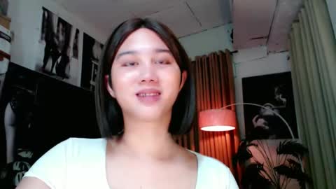 Snapshot of a_r_i_a_n_n_a chatting on October 24, 2025, 7:27 am Lovely Yana online show from October 24, 2025, 7:27 am