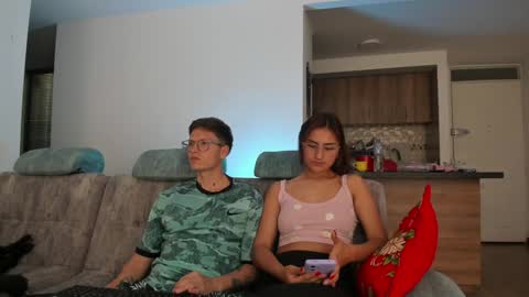 A Sexy Couple online show from December 6, 2024, 6:17 pm
