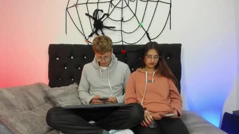 A Sexy Couple online show from October 8, 2025, 7:33 pm