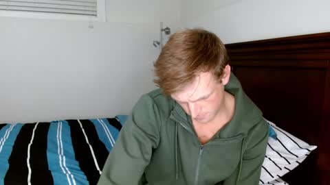 a_spyder online show from January 5, 2025, 2:49 am