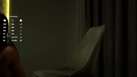 Lina online show from December 10, 2024, 9:22 pm