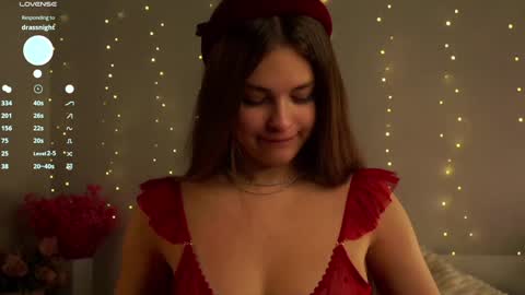 Lina online show from December 21, 2024, 3:09 pm