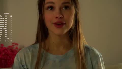 Lina online show from February 10, 2025, 3:21 pm