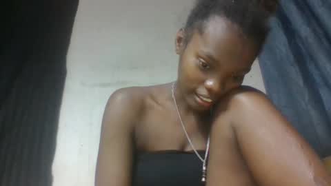 aadienne online show from April 17, 2026, 9:56 am