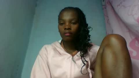 aadienne online show from June 3, 2026, 8:25 pm