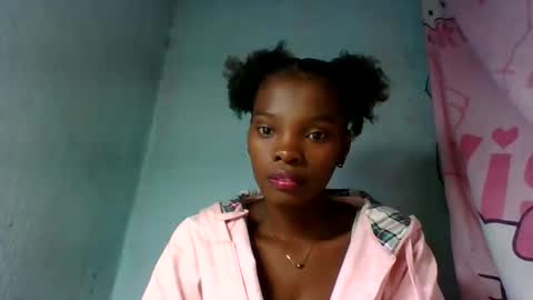 aadienne online show from June 5, 2026, 5:40 pm